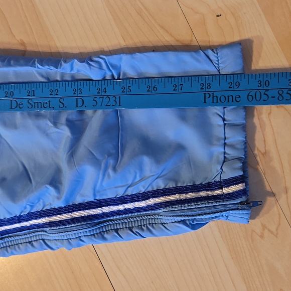 Vintage Russell Athletic Windbreaker Pants Made In Usa Caralina Blue Large - Picture 15 of 15
